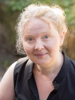 Catherine Harvey – Poetry and Performance: The Victorians