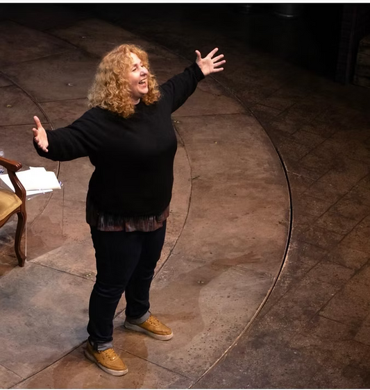 Tess Dignan Text & Voice